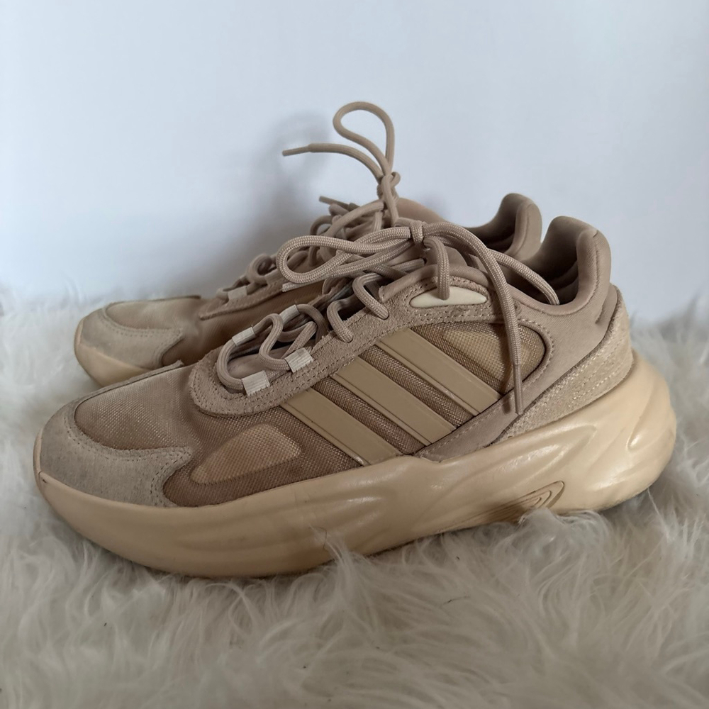 Adidas Ozelle Cloudfoam Running Sneaker Tan Khaki Beige Mens Size 8